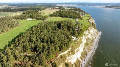 1012 N Scenic Heights Road Oak Harbor WA 98277
