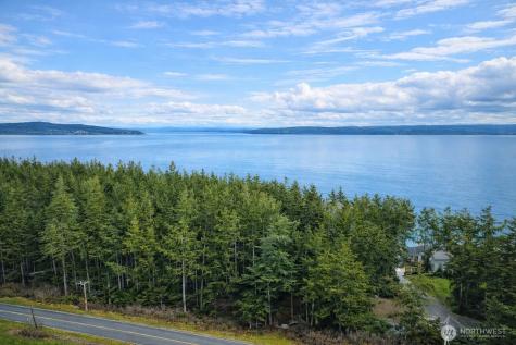 1012 N Scenic Heights Road Oak Harbor WA 98277