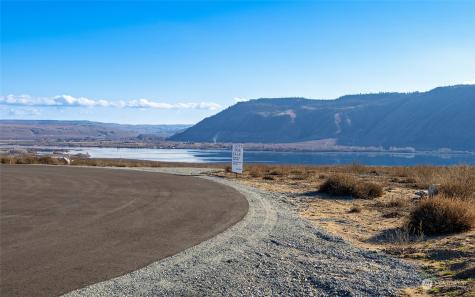 0 The Park Place Brewster WA 98812