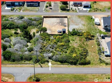 415 N Portal Loop SW Ocean Shores WA 98569