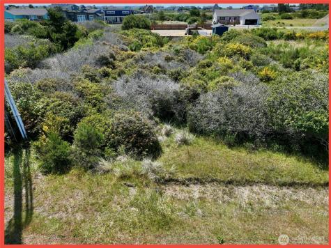 415 N Portal Loop SW Ocean Shores WA 98569
