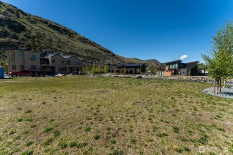 104 Bass Lane Chelan WA 98816