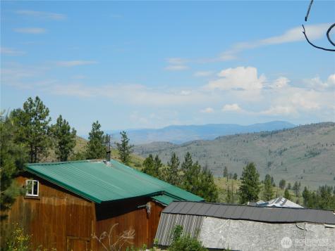 428 Five Mile Road Tonasket WA 98855