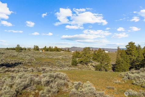 104 Yarrow Lane East Wenatchee WA 98802