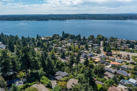 28 68th Avenue SE Mercer Island WA 98040