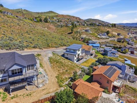 211 Riviera Drive Chelan WA 98816