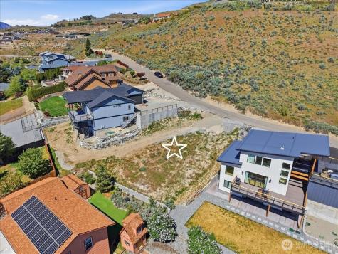 211 Riviera Drive Chelan WA 98816