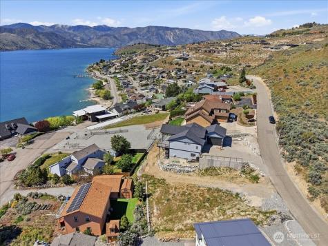 211 Riviera Drive Chelan WA 98816
