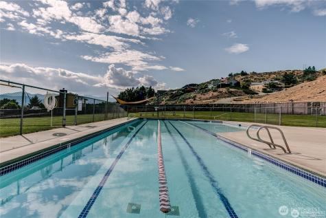 211 Riviera Drive Chelan WA 98816