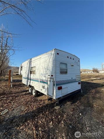 2 Grey Goose Road Omak WA 98841