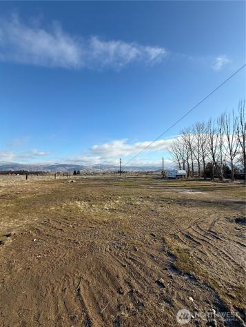 2 Grey Goose Road Omak WA 98841