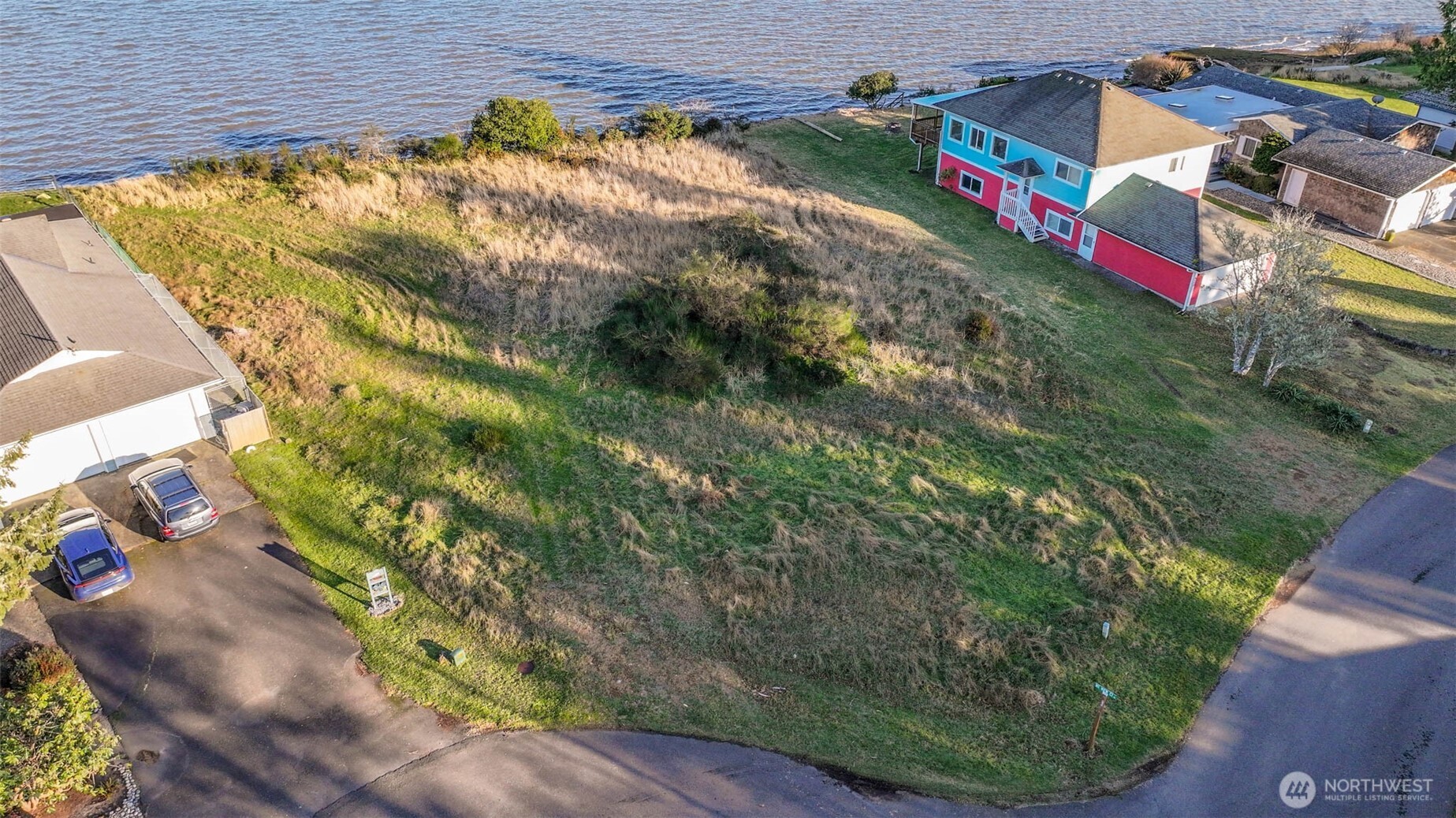 514 Mountain View Court SE Ocean Shores WA 98569