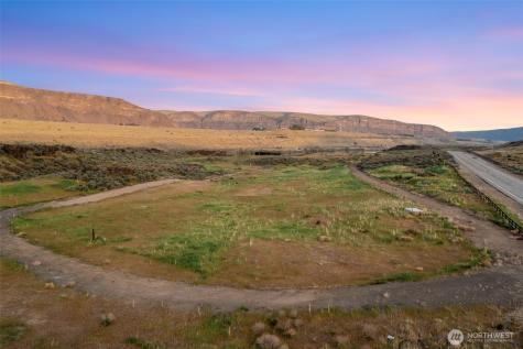 133 Rabbit Rock Lane Malaga WA 98828