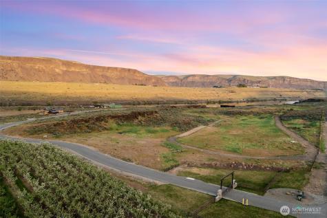 133 Rabbit Rock Lane Malaga WA 98828