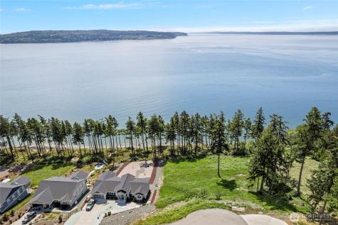1420 Sergios View Lane Oak Harbor WA 98277