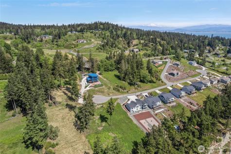 1420 Sergios View Lane Oak Harbor WA 98277