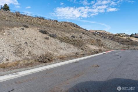 270 Crystal View Drive Chelan WA 98816