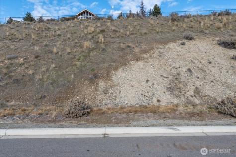270 Crystal View Drive Chelan WA 98816