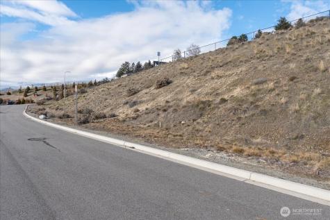 270 Crystal View Drive Chelan WA 98816