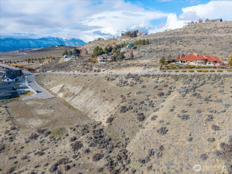 270 Crystal View Drive Chelan WA 98816