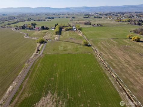 2 Lyons Road Ellensburg WA 98926
