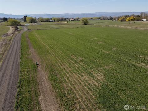 2 Lyons Road Ellensburg WA 98926
