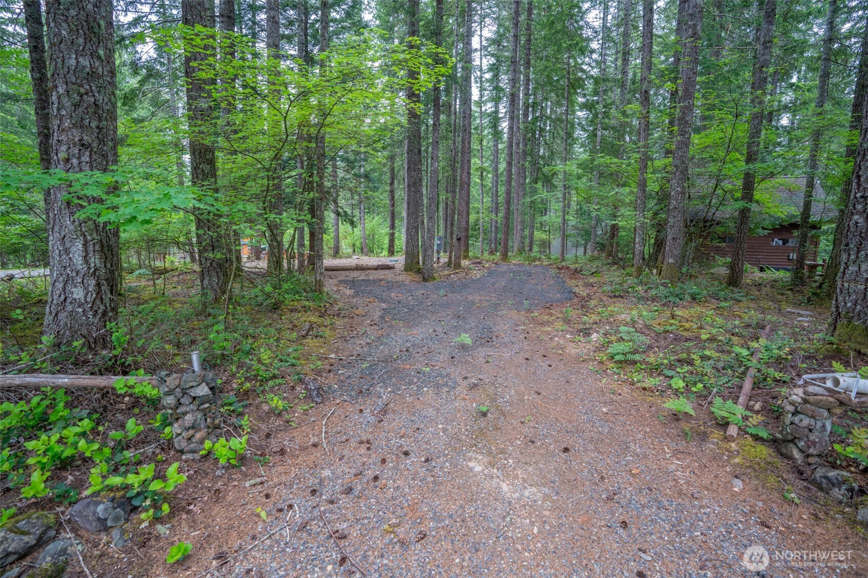 21 N Quinault Place Hoodsport WA 98548