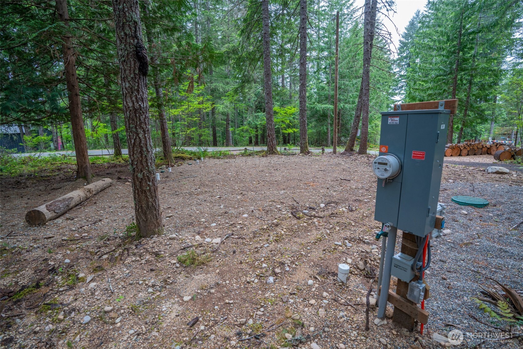21 N Quinault Place Hoodsport WA 98548