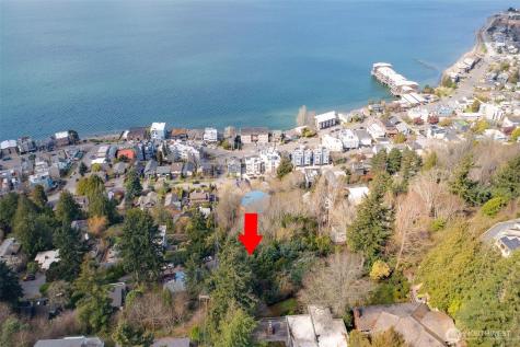 38 Boyd Place SW Seattle WA 98116