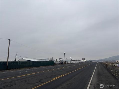 1420 Basin Street NW Ephrata WA 98823