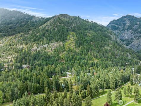 37 Norling Lane Leavenworth WA 98826