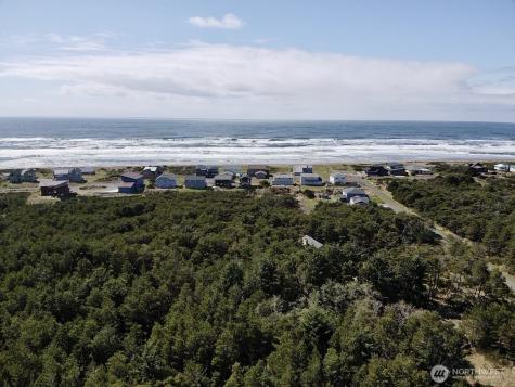 1007 Sand Castle Lane Westport WA 98595