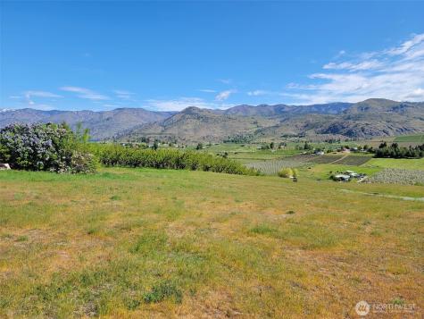 25 Milan Street Manson WA 98831