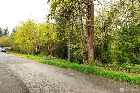 8893 Martin Avenue NW Silverdale WA 98383