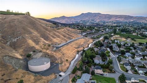 1865 Broadway Place Wenatchee WA 98801