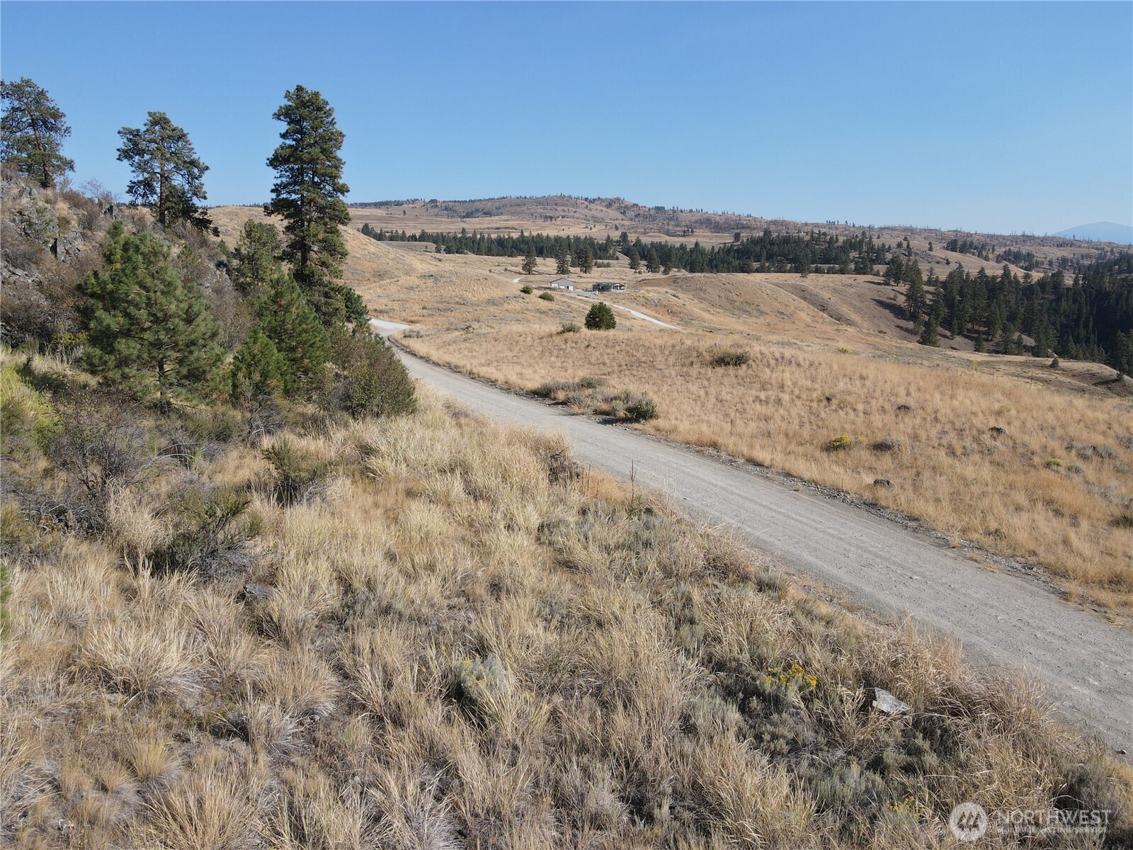 19 Meadowlark Road Oroville WA 98844