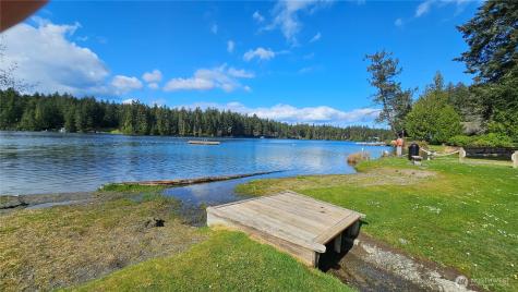 10608 Suncrest Drive Anderson Island WA 98303