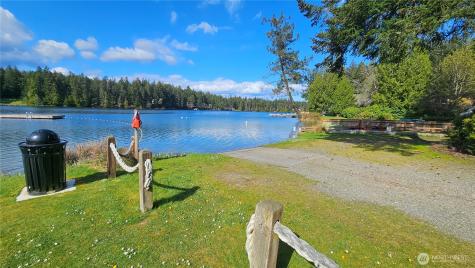 10608 Suncrest Drive Anderson Island WA 98303