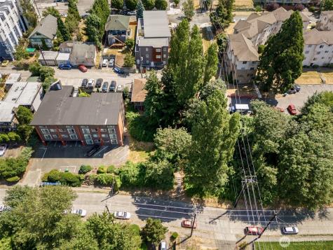 1306 S Bayview Street Seattle WA 98144
