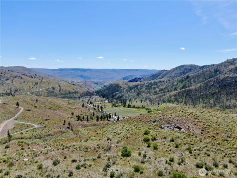 436 Antoine Creek Road Chelan WA 98816