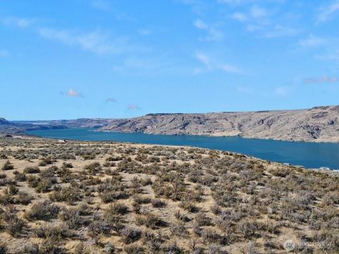 4415 Spring Canyon Road Grand Coulee WA 99133