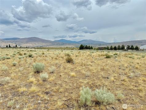 26 Old Riverside A Highway Omak WA 98841