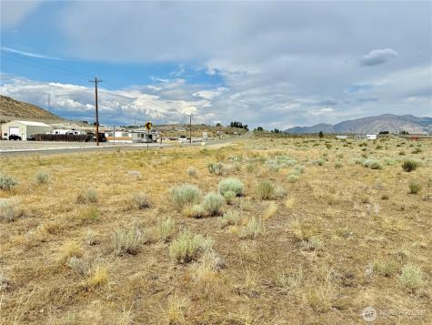 26 Old Riverside A Highway Omak WA 98841