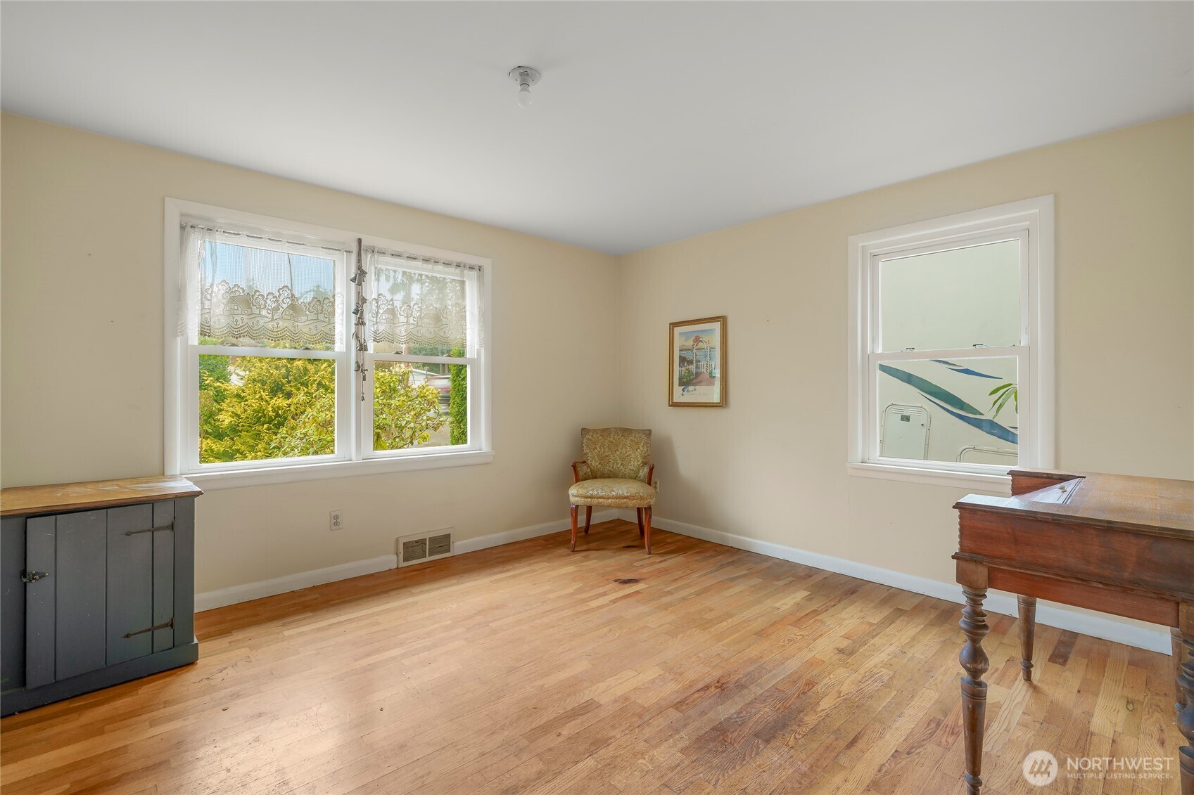 1020 Puget Drive Edmonds WA 98020