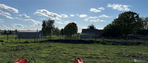 571 SW 12 SW College Place WA 99324