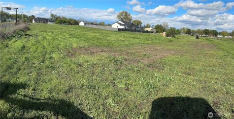 571 SW 12 SW College Place WA 99324