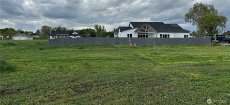 571 SW 12 SW College Place WA 99324