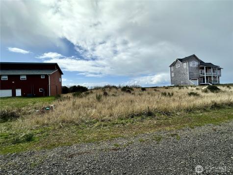 132 Dunes Lane Ocean Shores WA 98569