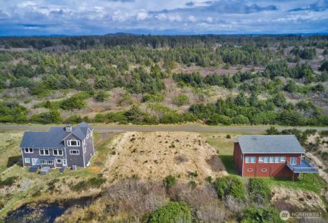 132 Dunes Lane Ocean Shores WA 98569