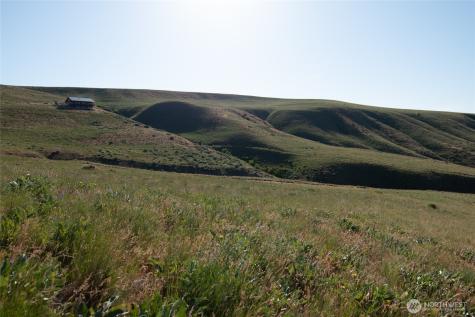 32 Maggies Road Twisp WA 98856